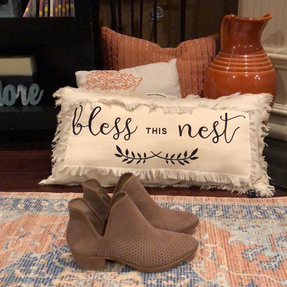 Lucky Brand Shoes